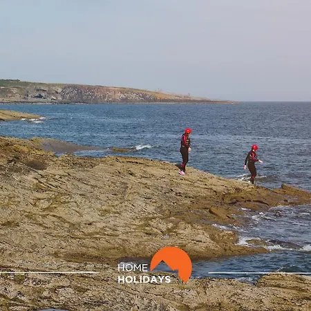 #087 1br Vale Mangude Bright&central *